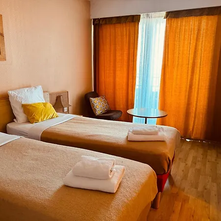 Panorama Hotel 2*